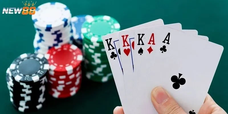 Khám phá cách chơi Omaha Poker chi tiết 